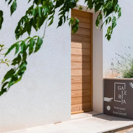 Villa Unique Galerija Sutivan, Brac -pool & Sauna Sutivan