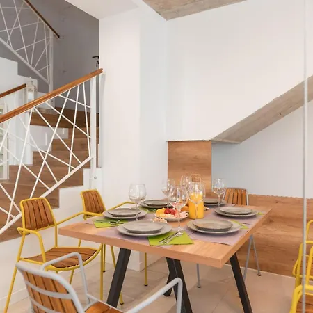 Unique Galerija Sutivan, Brac -pool & Sauna Villa *