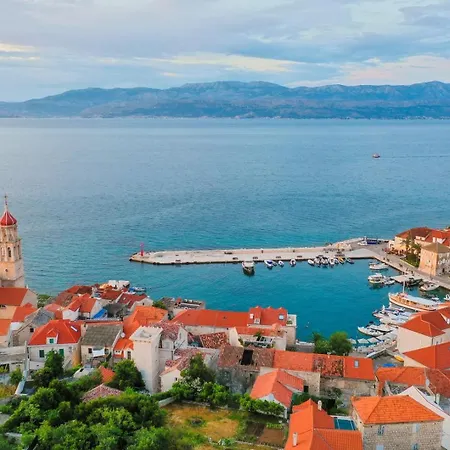 Unique Galerija Sutivan, Brac -pool & Sauna Villa